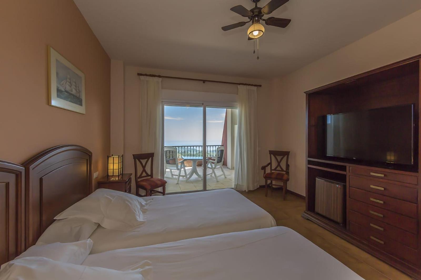 Hotel Wellness Marbella Hills 오옌 외부 사진